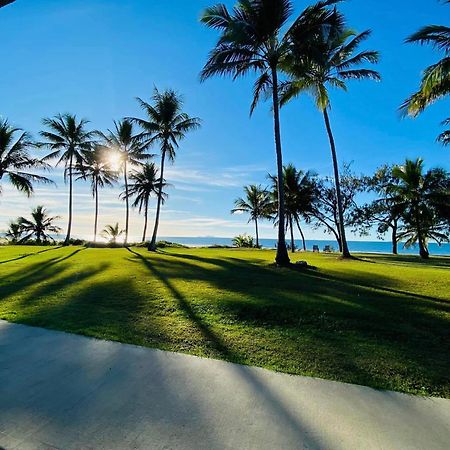Sarina Beach Motel Grasstree Beach ภายนอก รูปภาพ