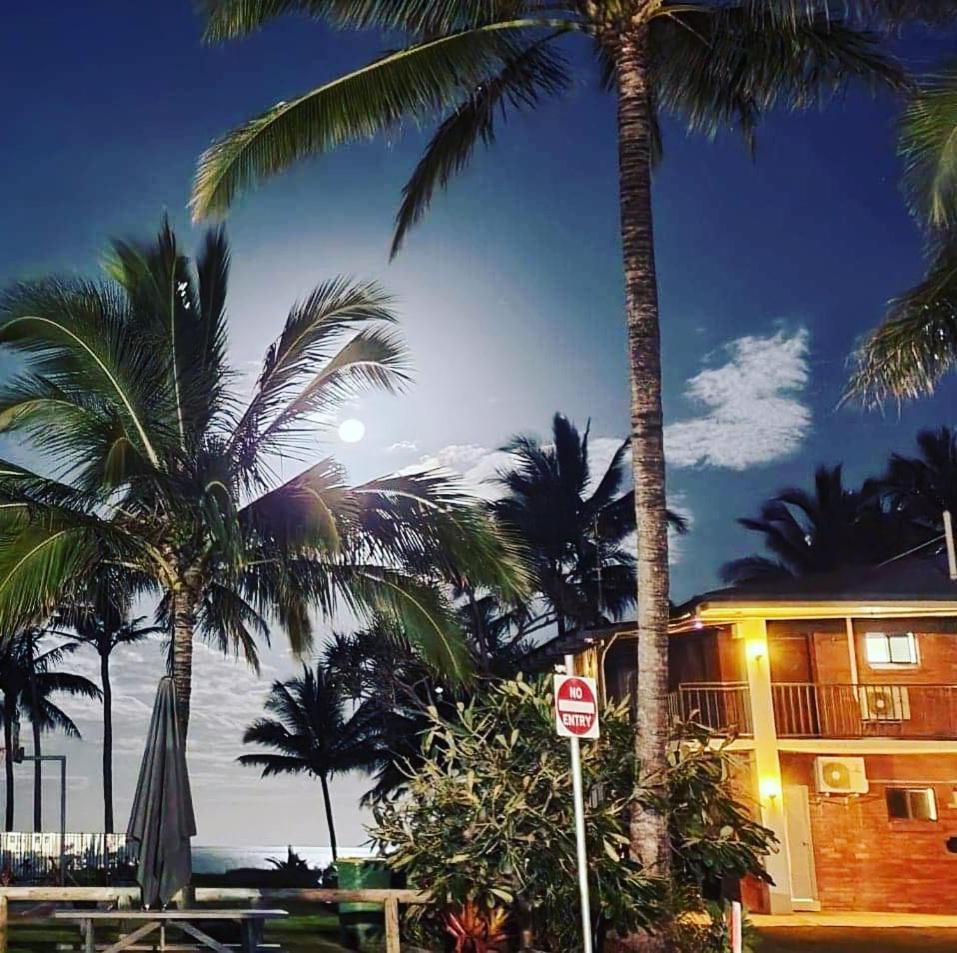 Sarina Beach Motel Grasstree Beach ภายนอก รูปภาพ